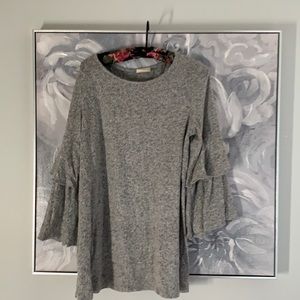 Ladies bell sleeve sweat